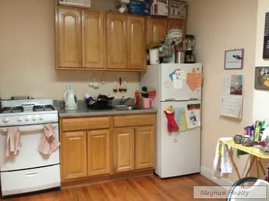 Rented by Magnum Realty Holdings, LLC | media 19