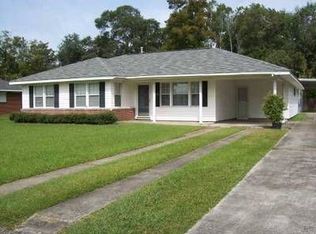 320 Mustang St, Sulphur, LA 70663