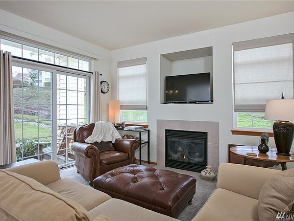 5th image of 1855 Trossachs Blvd SE Unit 1701
