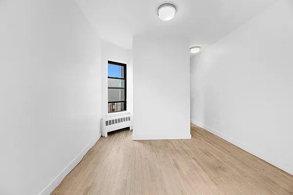 Rented by REAL New York | media 13