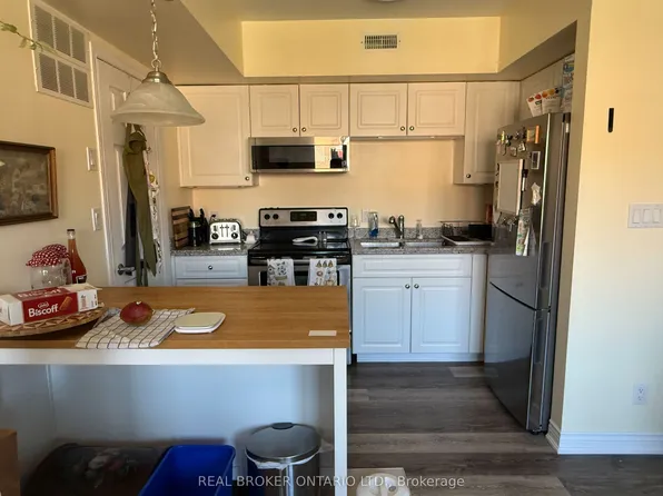 70 1st St #210, Orangeville, ON L9W 2E5