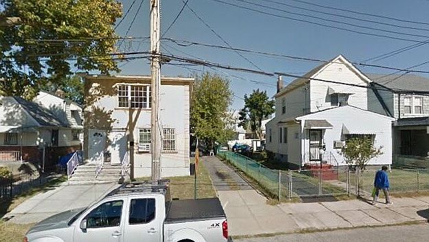 1st image of 11915 195th St