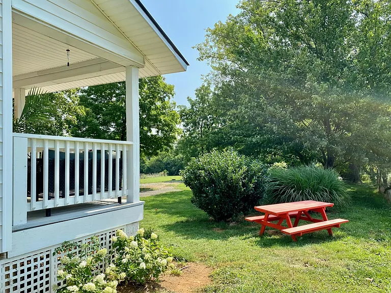 34380 Williams Gap Rd — Photo 4