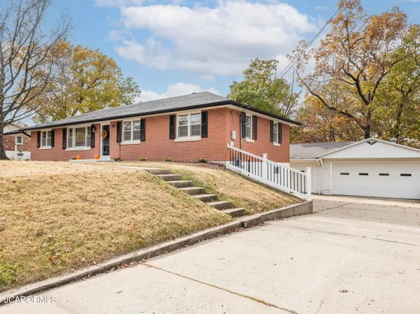 315 Tomahawk Rd, Jefferson City, MO 65101