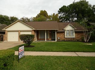 4022 Saratoga Dr, Houston, TX 77088