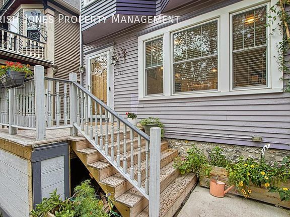 3rd image of 673 Richmond Ave