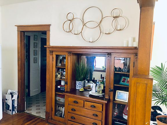 3rd image of 4250 N Lamon Ave APT 2B