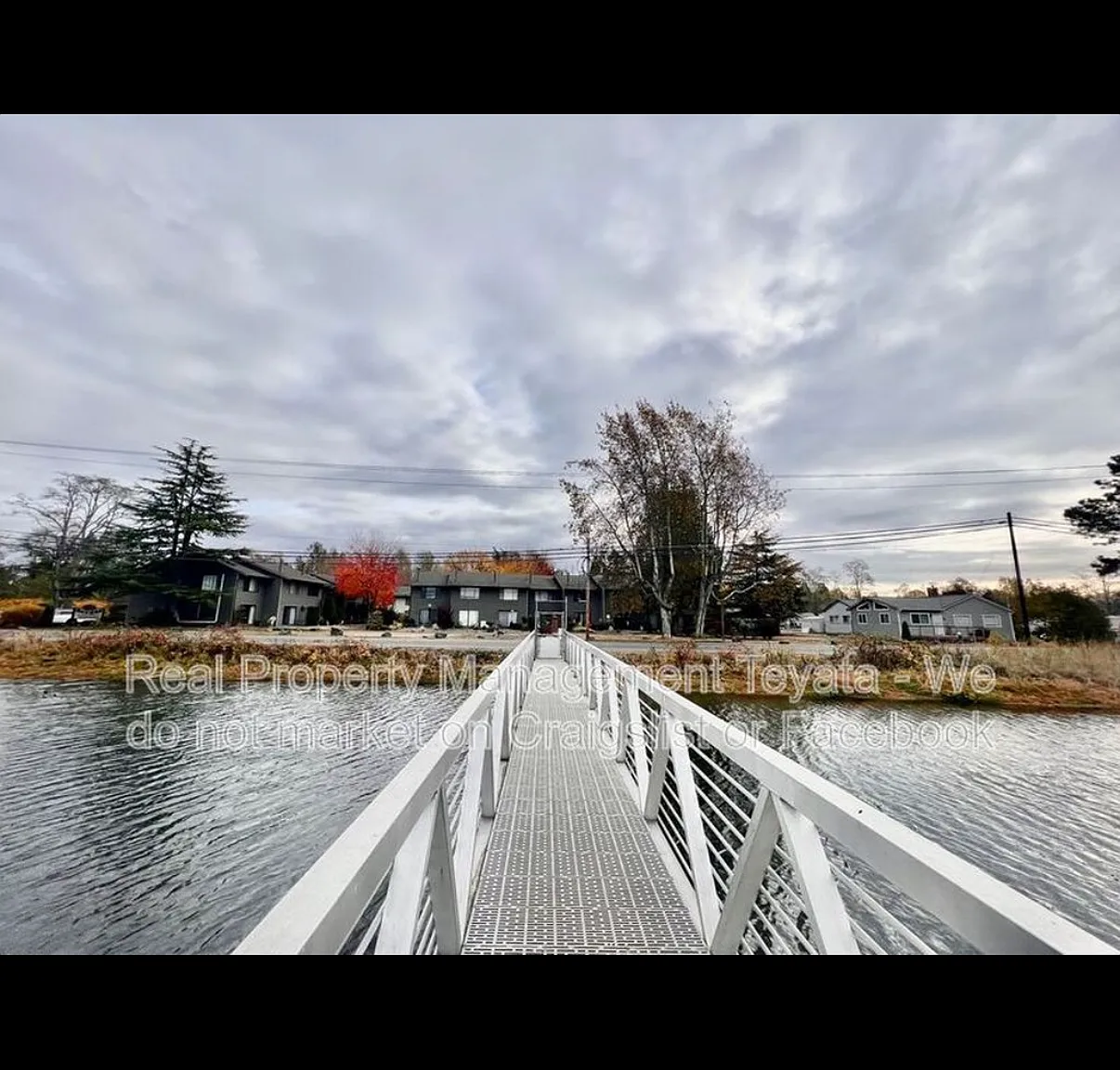 2 bed, 1.5 bath, 900 sqft, $1,700 — Photo 2