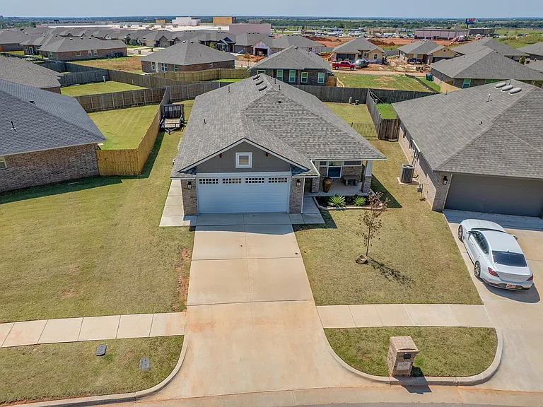 18305 Autumn Grove Dr — Photo 27