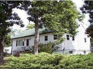 33051 N Battershall Rd, Grayslake, IL 60030