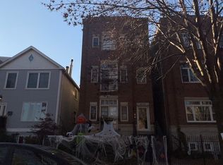 1641 W Wolfram St, Chicago, IL 60657