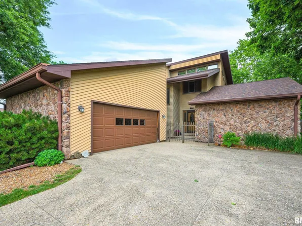 2129 Catherine St, Galesburg, IL 61401
