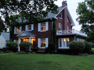 1109 Logan Ave, Elgin, IL 60120