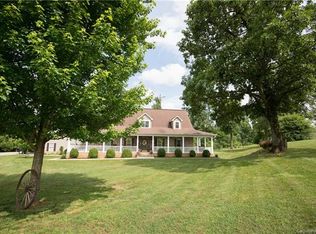 620 Stable Brook Ln, Taylorsville, NC 28681