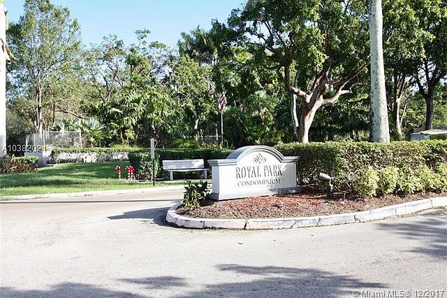 1st image of 116 Royal Park Dr APT 1H