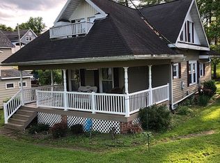336 N Kennebec Ave, Mcconnelsville, OH 43756