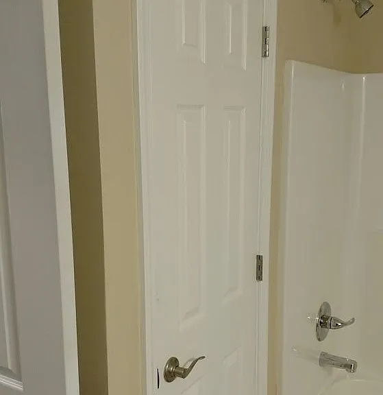 11300 Breeze Cir #203 — Photo 5