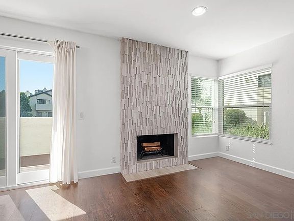 5th image of 6645 Canyon Rim Row Unit 200