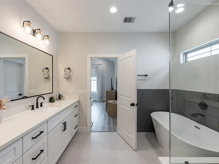 5306 Creekmont Timbers Trl — Photo 25