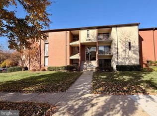 7923 Mandan Rd APT 303, Greenbelt, MD 20770