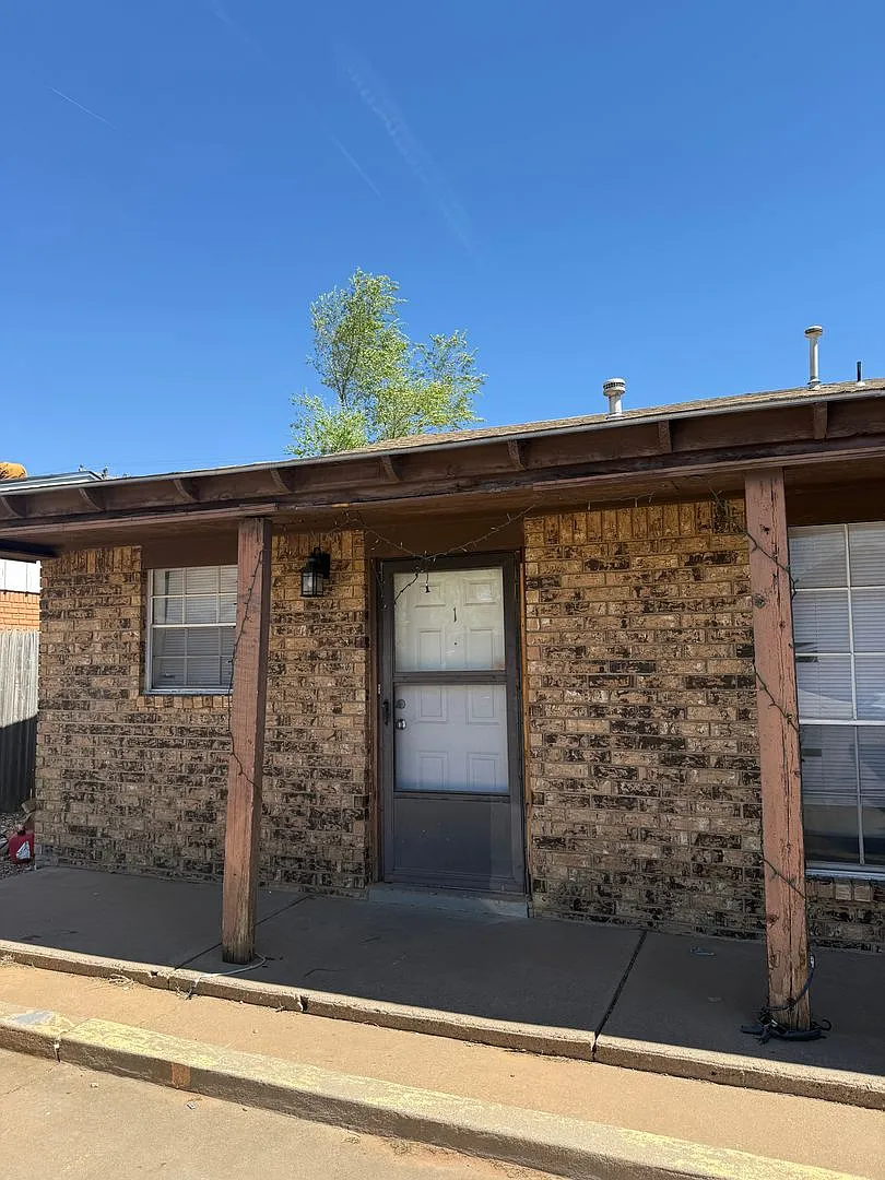 Sasser Dr. 113 — Photo 1