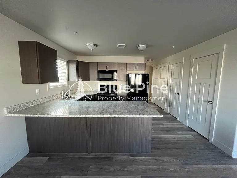 3565 E Gample Ave #4 — Photo 4
