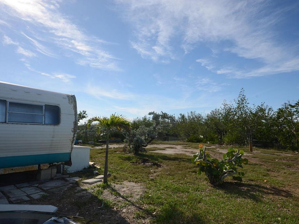 2nd image of 55 Boca Chica Rd Lot 438
