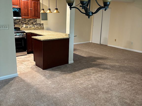 2nd image of 505 Epsom Rd APT Ta