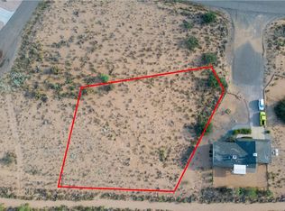 7950 E Saddleback Dr, Kingman, AZ 86401