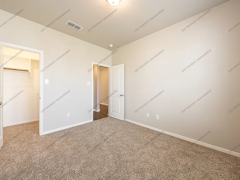 624 Ripplewood Dr — Photo 6