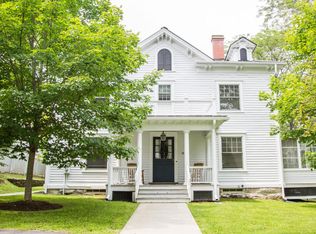 33 Main St, Lenox, MA 01240