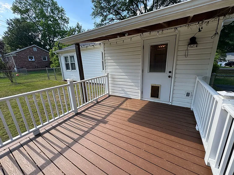 108 Morris Ave — Photo 19