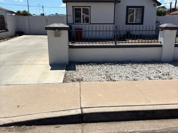 3803 W PORTLAND Street, Phoenix, AZ 85009