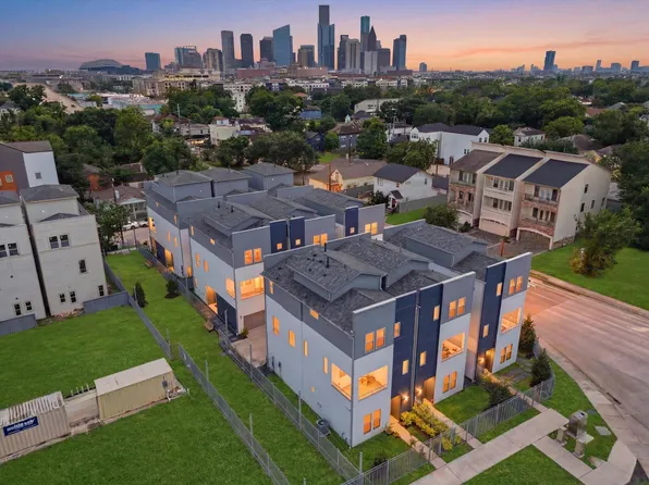 1804 Elysian St, Houston, TX 77026