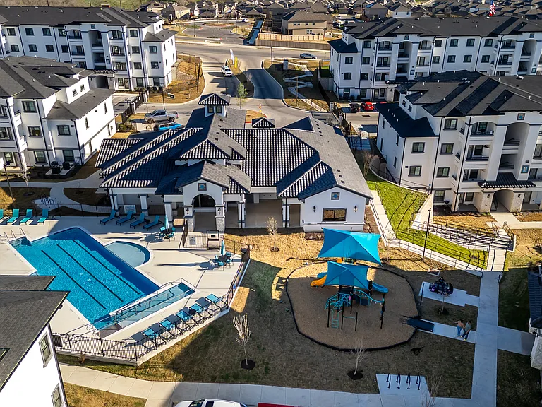 Applewood Ranch Apartments — Photo 6