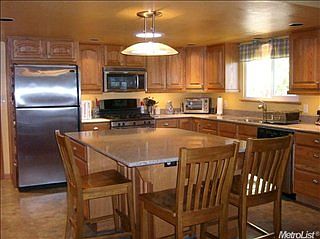 3rd image of 683 Wentworth Ct