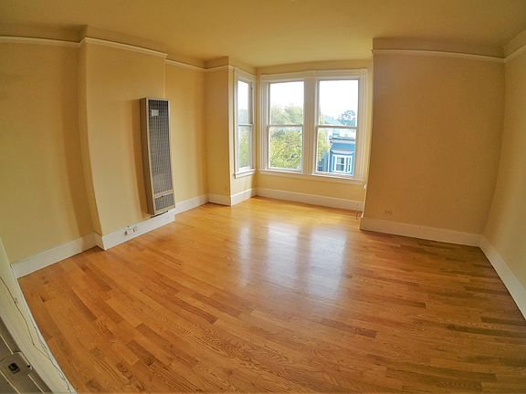 2nd image of 2952 Folsom St #3