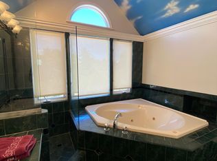 255 Pauwela Rd, Haiku, HI 96708