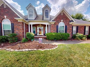 2821 Tara Dr, Monroe, NC 28112