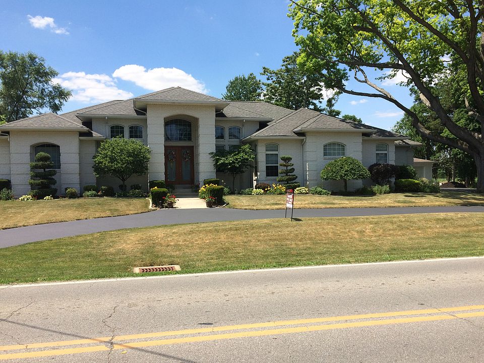 1st image of 111 N Woodland Ave