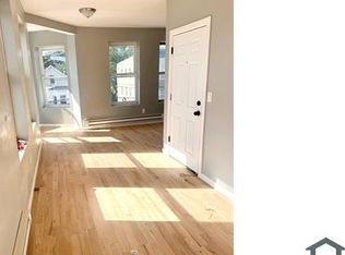 422 18th Ave #1, Newark, NJ 07108