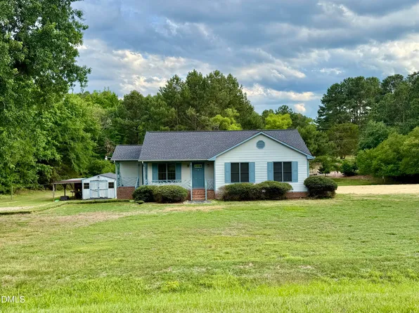 460 Parrott Rd, Henderson, NC 27537