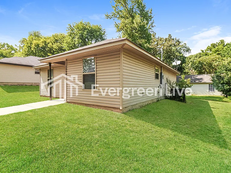 1298 Ridge Rd — Photo 15