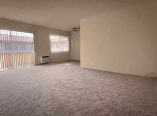 16620 Devonshire St #8, Granada Hills, CA 91344