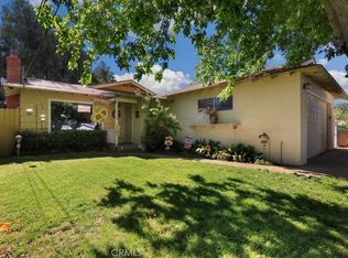 1118 Elm Ave, Beaumont, CA 92223