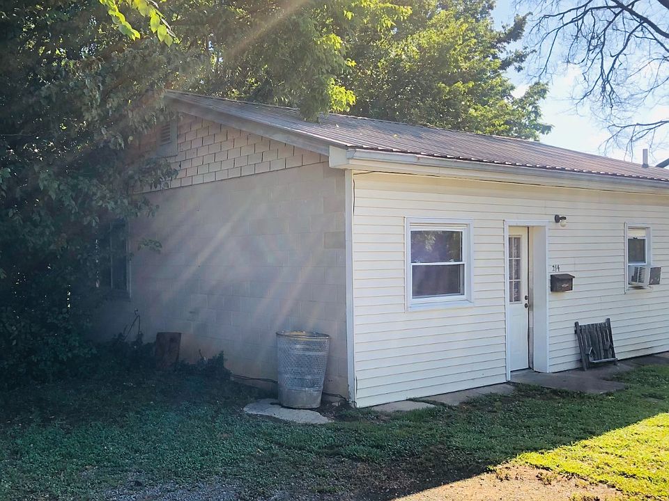 2nd image of 214 W Court St