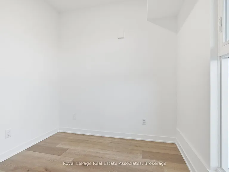 33 Erie Ave #1704 — Photo 13