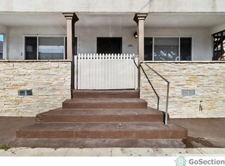 250 W 15th St, San Pedro, CA 90731