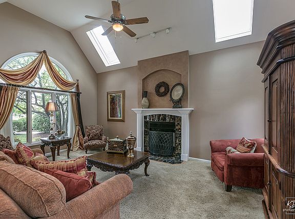 4th image of 2606 Chasewood Ct