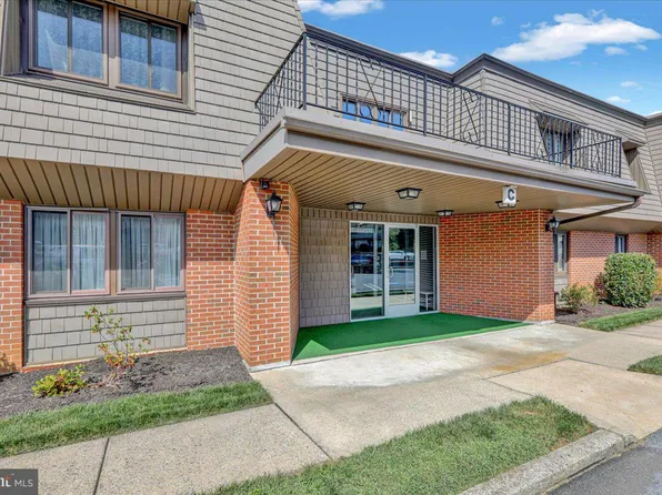 1801 Cambridge Ave APT C21, Wyomissing, PA 19610